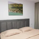 2vb 招待所 *